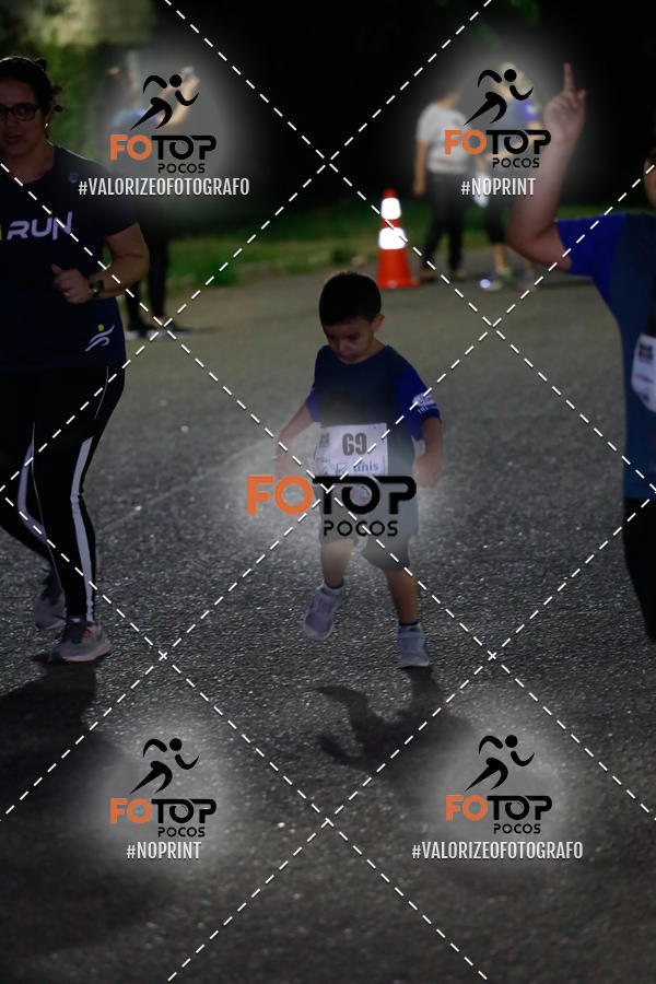 Buy your photos of the eventPA Rock Run - Corrida Noturna on Fotop