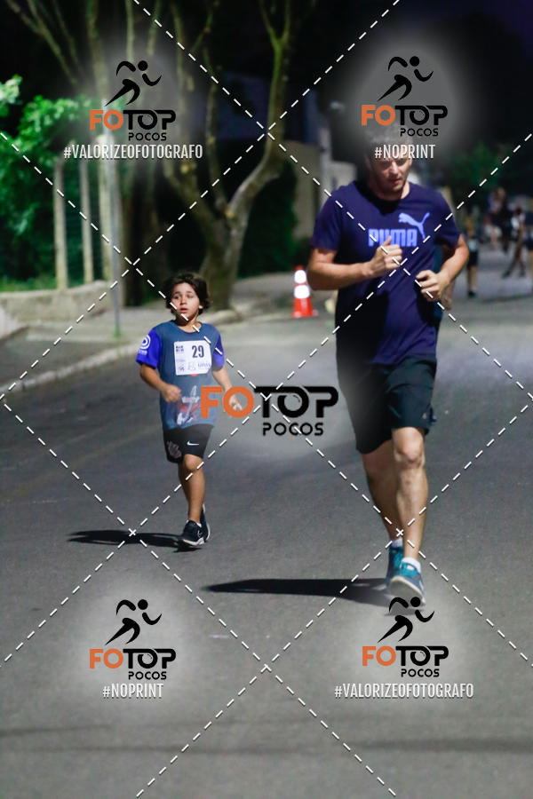 Buy your photos of the eventPA Rock Run - Corrida Noturna on Fotop