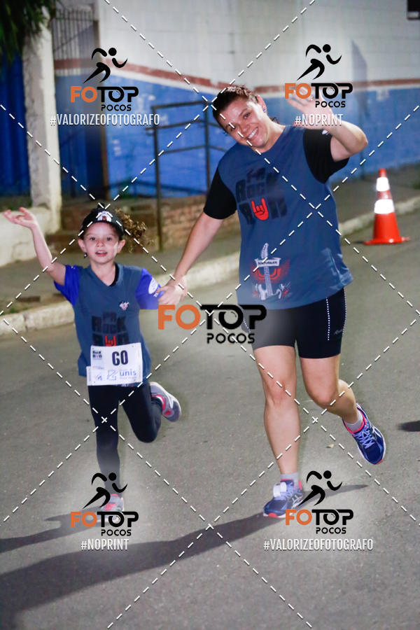 Buy your photos of the eventPA Rock Run - Corrida Noturna on Fotop
