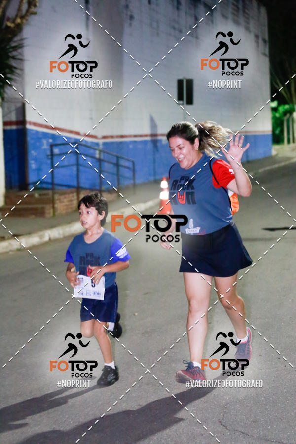 Buy your photos of the eventPA Rock Run - Corrida Noturna on Fotop