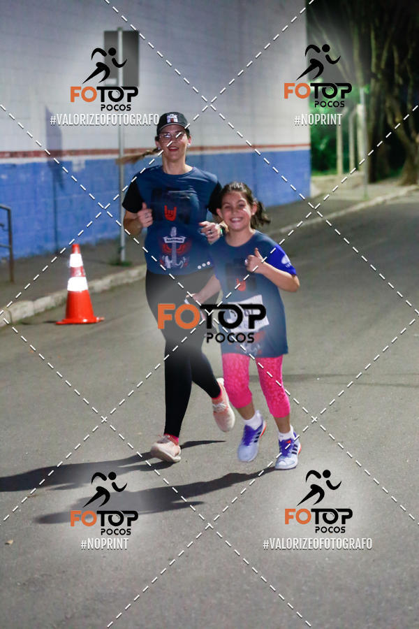 Buy your photos of the eventPA Rock Run - Corrida Noturna on Fotop