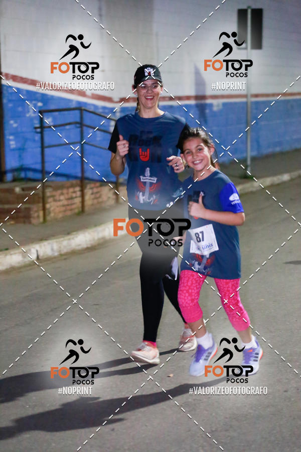 Buy your photos of the eventPA Rock Run - Corrida Noturna on Fotop