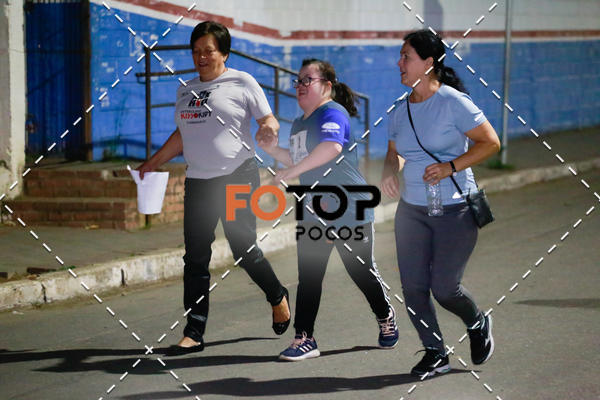 Buy your photos of the eventPA Rock Run - Corrida Noturna on Fotop