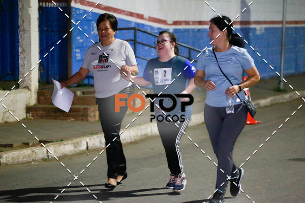 Buy your photos of the eventPA Rock Run - Corrida Noturna on Fotop