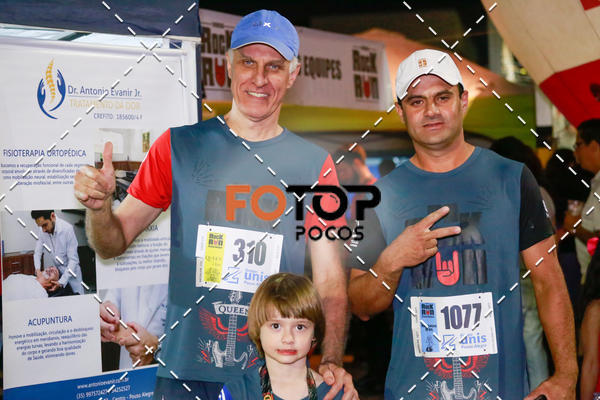 Buy your photos of the eventPA Rock Run - Corrida Noturna on Fotop
