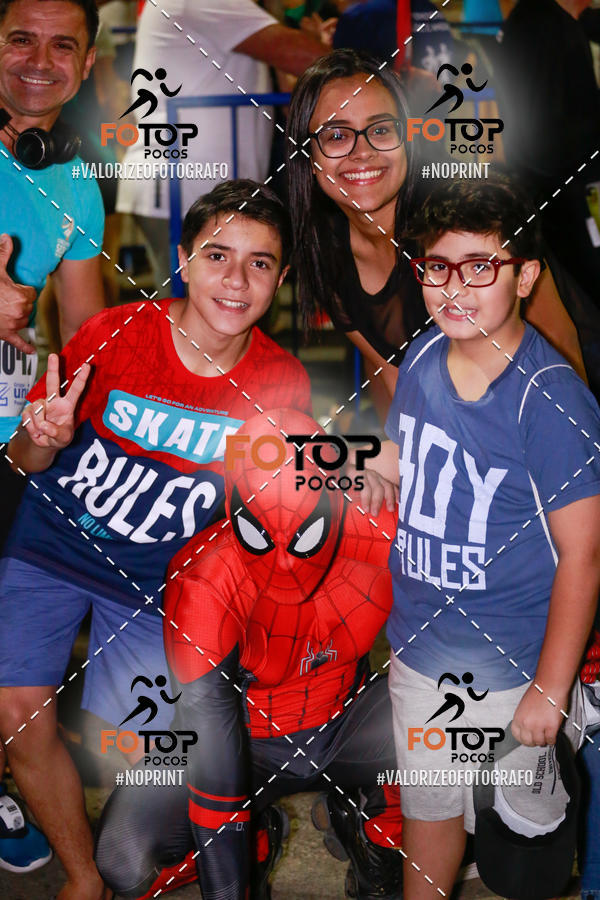 Buy your photos of the eventPA Rock Run - Corrida Noturna on Fotop