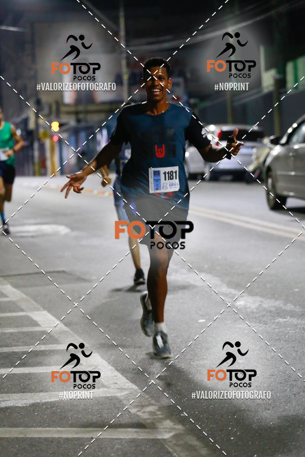 Buy your photos of the eventPA Rock Run - Corrida Noturna on Fotop