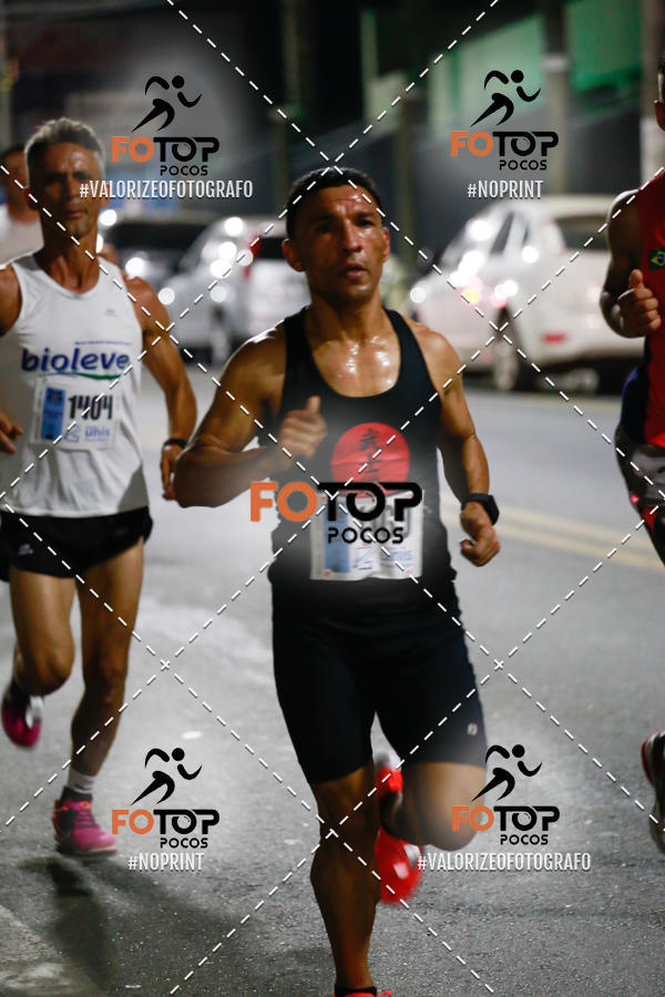 Buy your photos of the eventPA Rock Run - Corrida Noturna on Fotop