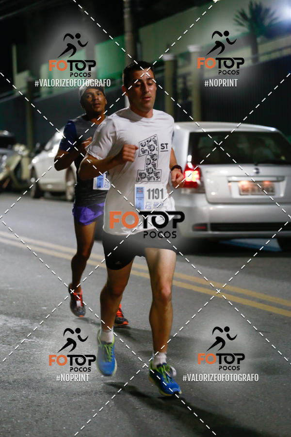 Buy your photos of the eventPA Rock Run - Corrida Noturna on Fotop