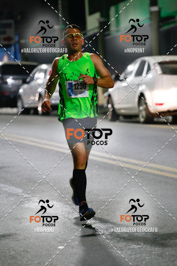 Buy your photos of the eventPA Rock Run - Corrida Noturna on Fotop