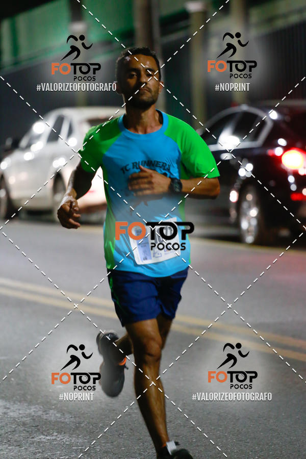 Buy your photos of the eventPA Rock Run - Corrida Noturna on Fotop