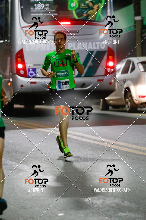 Buy your photos of the eventPA Rock Run - Corrida Noturna on Fotop