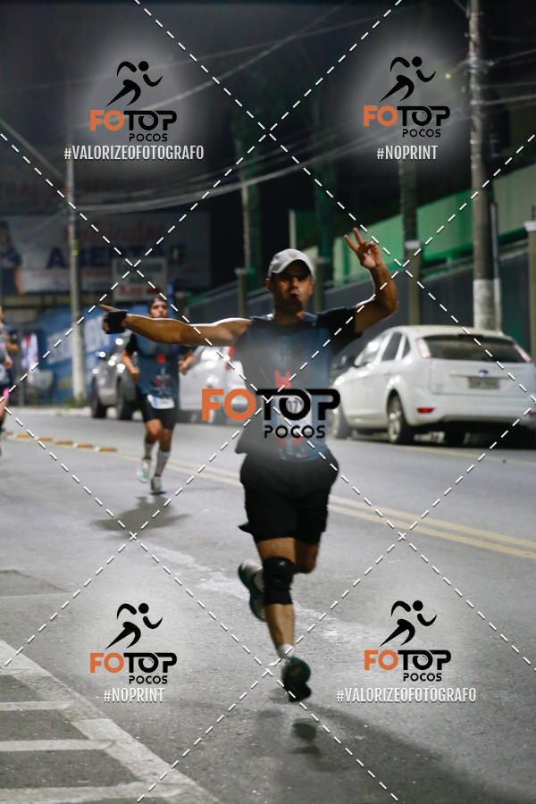 Buy your photos of the eventPA Rock Run - Corrida Noturna on Fotop