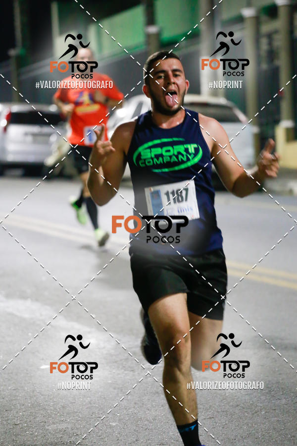 Buy your photos of the eventPA Rock Run - Corrida Noturna on Fotop