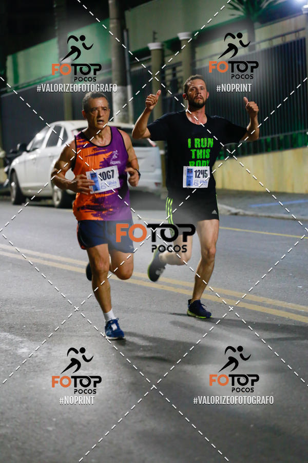 Buy your photos of the eventPA Rock Run - Corrida Noturna on Fotop