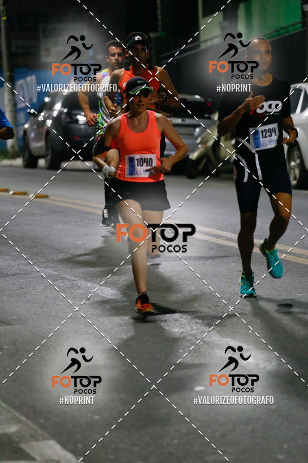 Buy your photos of the eventPA Rock Run - Corrida Noturna on Fotop
