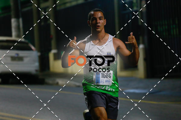 Buy your photos of the eventPA Rock Run - Corrida Noturna on Fotop