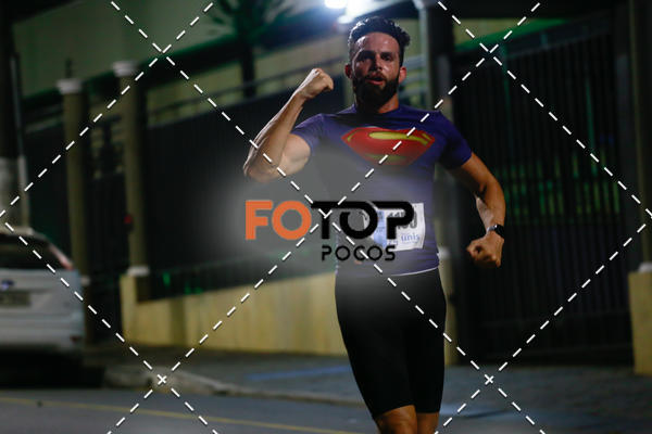 Buy your photos of the eventPA Rock Run - Corrida Noturna on Fotop