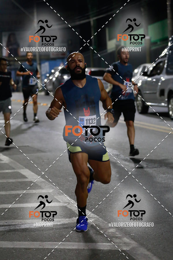 Buy your photos of the eventPA Rock Run - Corrida Noturna on Fotop