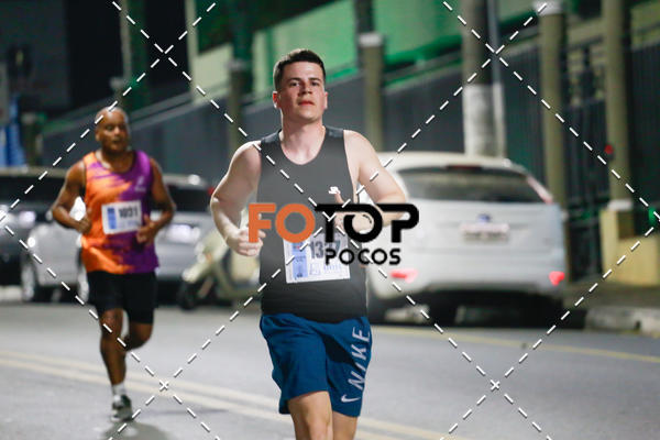 Buy your photos of the eventPA Rock Run - Corrida Noturna on Fotop