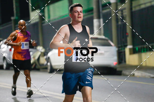 Buy your photos of the eventPA Rock Run - Corrida Noturna on Fotop