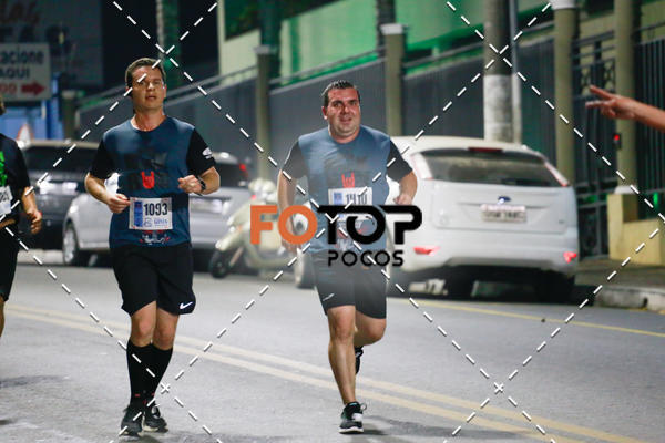 Buy your photos of the eventPA Rock Run - Corrida Noturna on Fotop