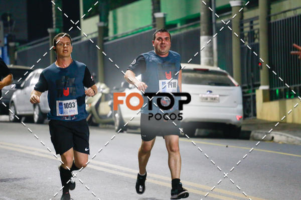Buy your photos of the eventPA Rock Run - Corrida Noturna on Fotop
