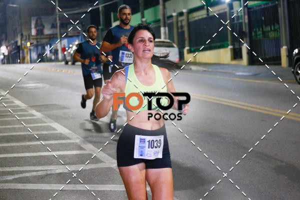 Buy your photos of the eventPA Rock Run - Corrida Noturna on Fotop
