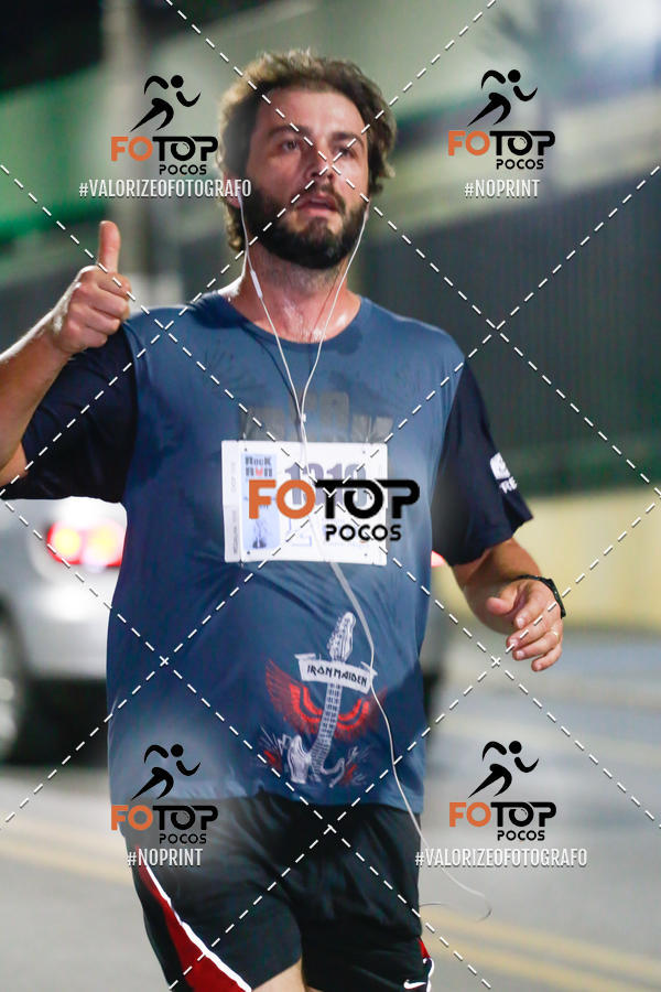 Buy your photos of the eventPA Rock Run - Corrida Noturna on Fotop
