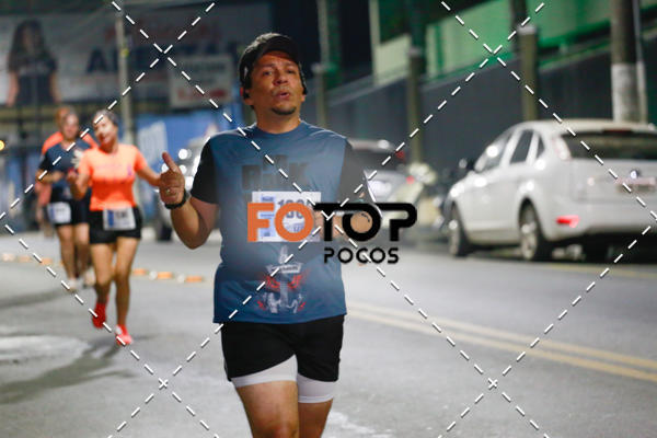 Buy your photos of the eventPA Rock Run - Corrida Noturna on Fotop
