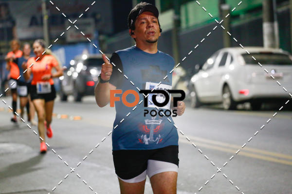 Buy your photos of the eventPA Rock Run - Corrida Noturna on Fotop