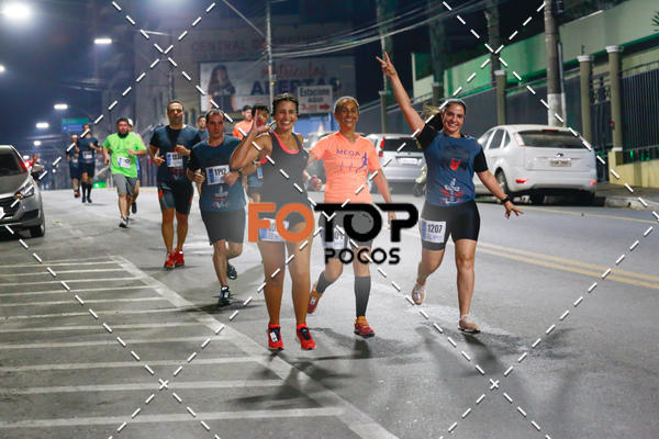Buy your photos of the eventPA Rock Run - Corrida Noturna on Fotop