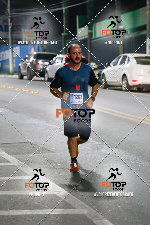 Buy your photos of the eventPA Rock Run - Corrida Noturna on Fotop