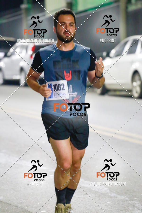 Buy your photos of the eventPA Rock Run - Corrida Noturna on Fotop
