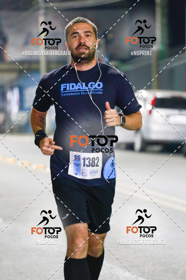Buy your photos of the eventPA Rock Run - Corrida Noturna on Fotop