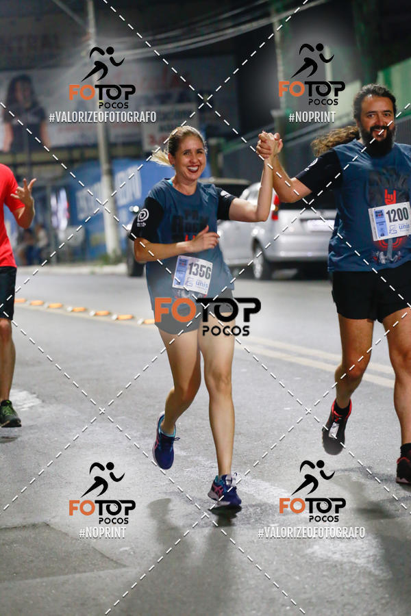 Buy your photos of the eventPA Rock Run - Corrida Noturna on Fotop