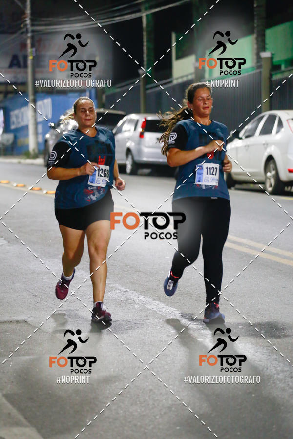 Buy your photos of the eventPA Rock Run - Corrida Noturna on Fotop