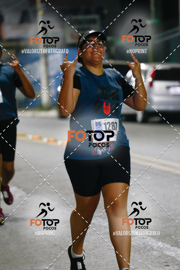 Buy your photos of the eventPA Rock Run - Corrida Noturna on Fotop