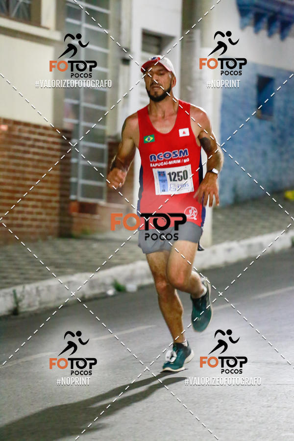Buy your photos of the eventPA Rock Run - Corrida Noturna on Fotop
