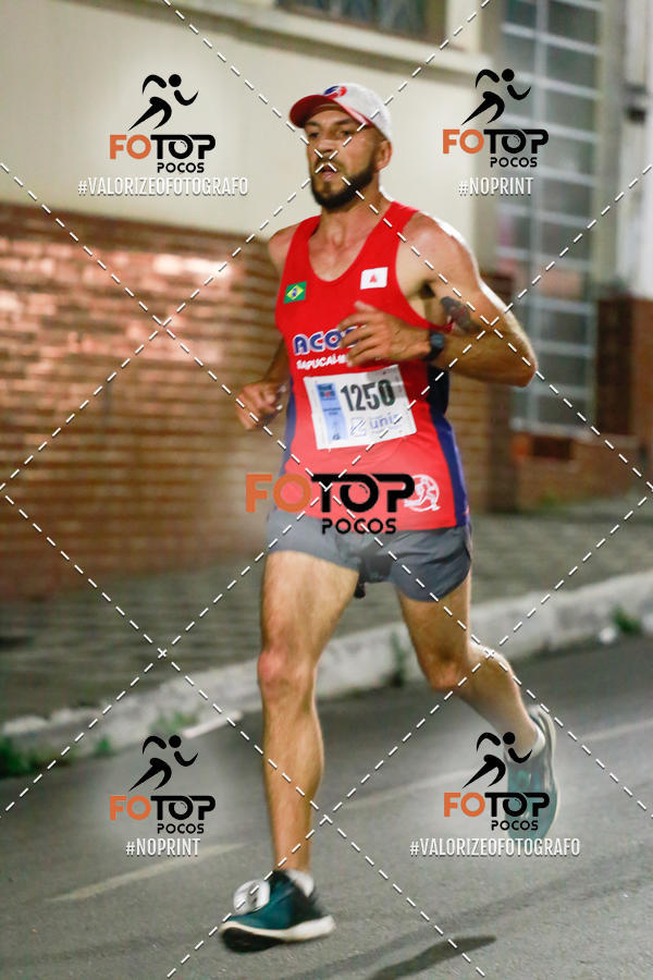 Buy your photos of the eventPA Rock Run - Corrida Noturna on Fotop