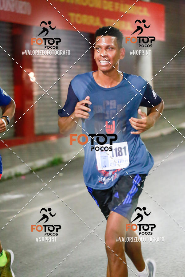 Buy your photos of the eventPA Rock Run - Corrida Noturna on Fotop