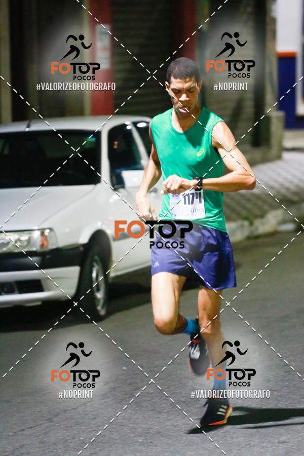 Buy your photos of the eventPA Rock Run - Corrida Noturna on Fotop