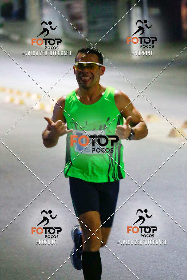 Buy your photos of the eventPA Rock Run - Corrida Noturna on Fotop