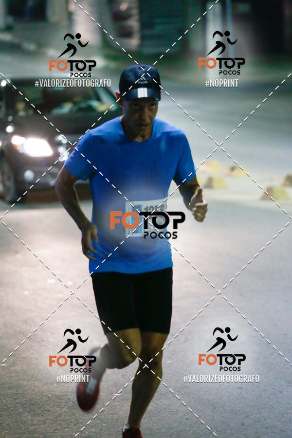 Buy your photos of the eventPA Rock Run - Corrida Noturna on Fotop