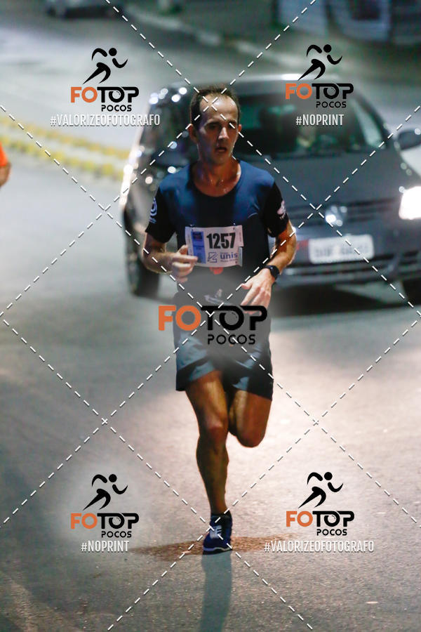Buy your photos of the eventPA Rock Run - Corrida Noturna on Fotop