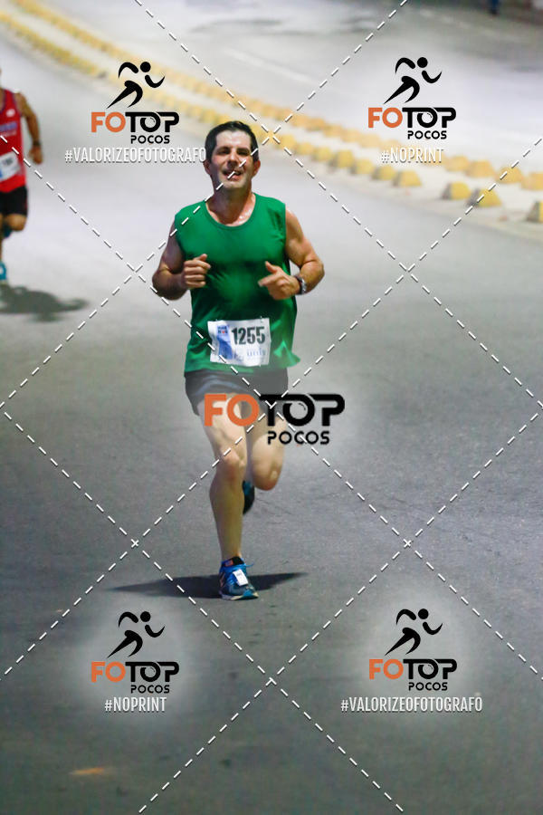 Buy your photos of the eventPA Rock Run - Corrida Noturna on Fotop