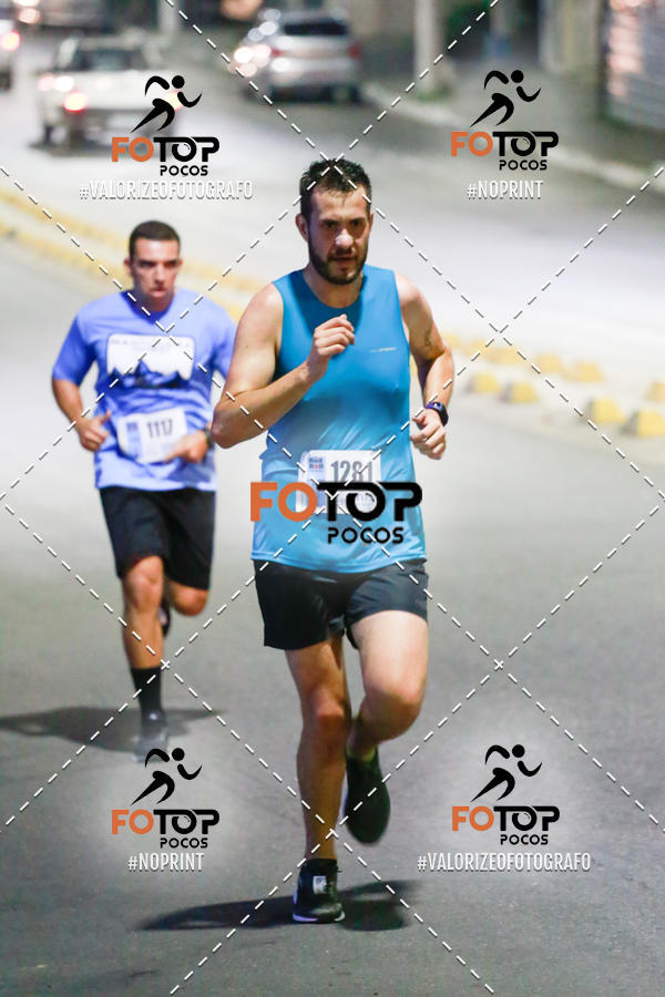 Buy your photos of the eventPA Rock Run - Corrida Noturna on Fotop