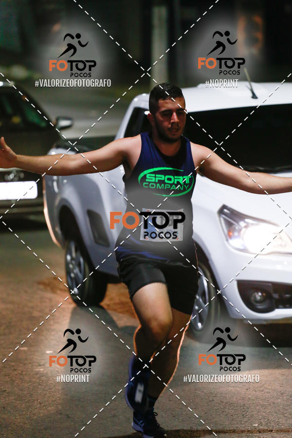 Buy your photos of the eventPA Rock Run - Corrida Noturna on Fotop