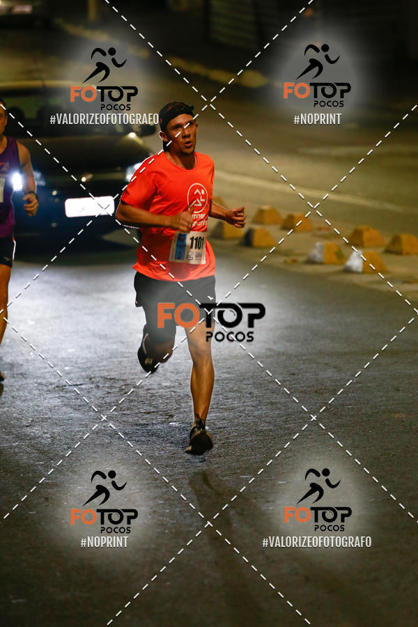 Buy your photos of the eventPA Rock Run - Corrida Noturna on Fotop