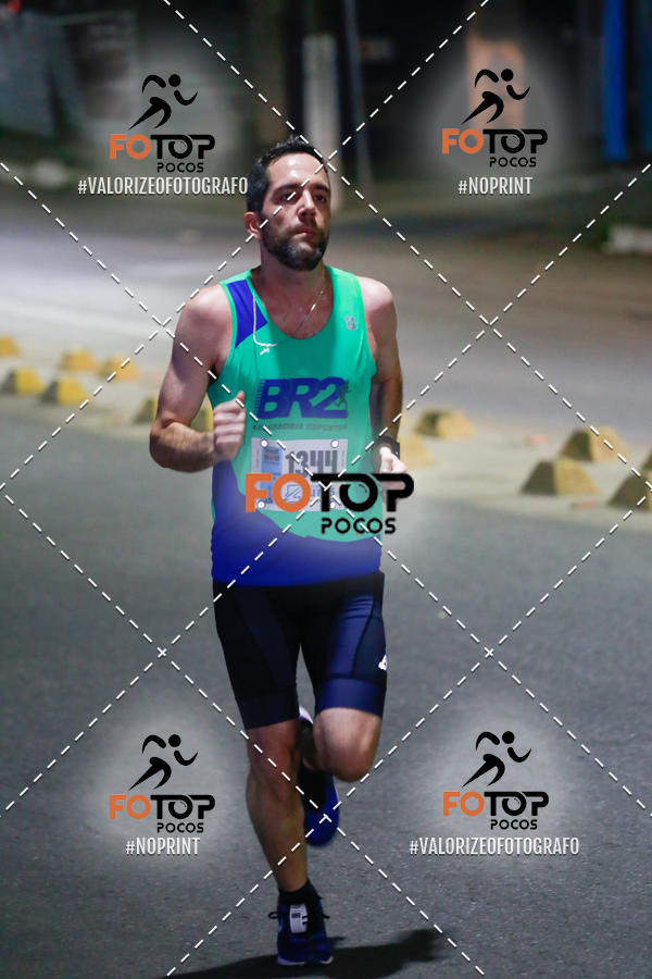 Buy your photos of the eventPA Rock Run - Corrida Noturna on Fotop
